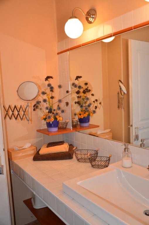 La Closerie Bed & Breakfast Nercillac Oda fotoğraf